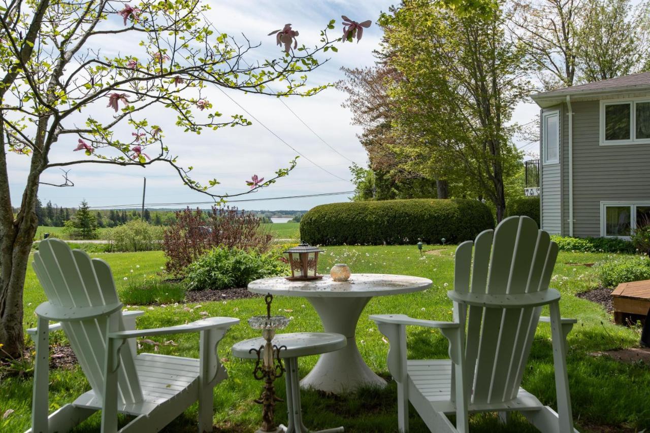 Bed and Breakfast Chez Nous Cornwall Exteriér fotografie