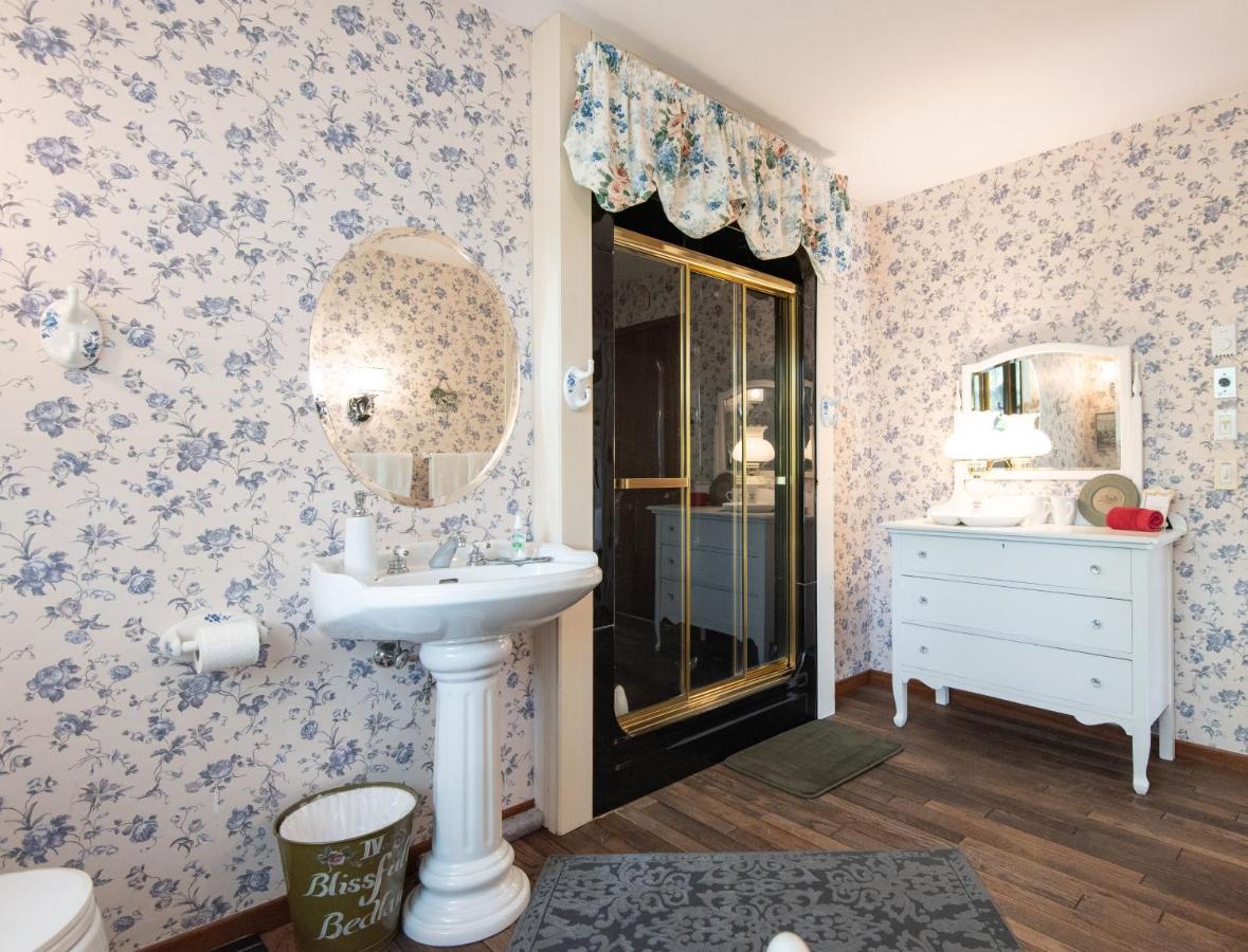 Bed and Breakfast Chez Nous Cornwall Exteriér fotografie