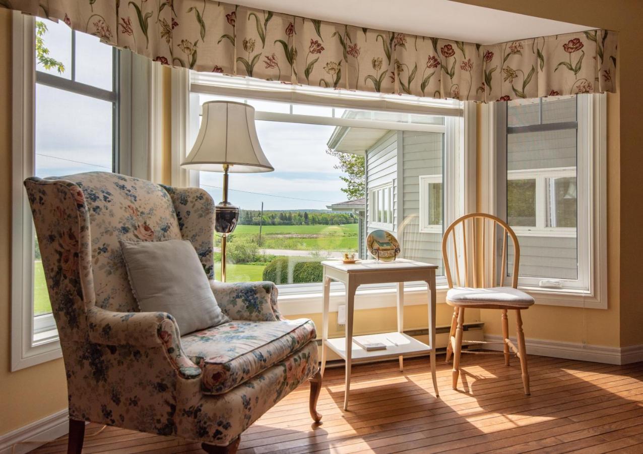 Bed and Breakfast Chez Nous Cornwall Exteriér fotografie